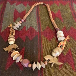 Women’s necklace